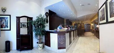 Hotel Don Paco Малага