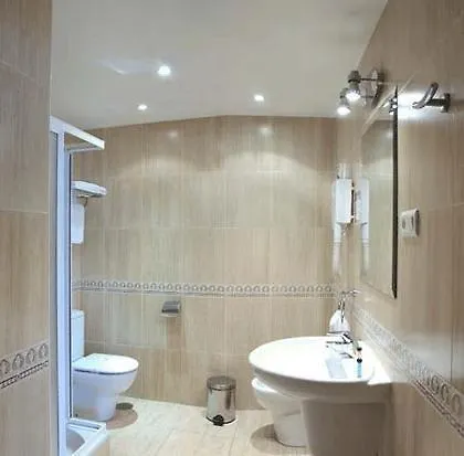 Hotel Don Paco Малага