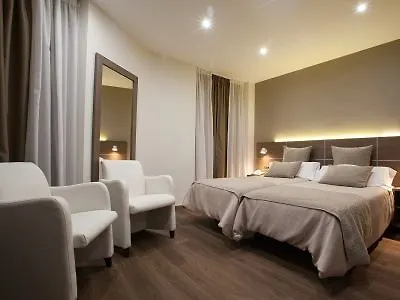 Hotel Don Paco Малага 3*,