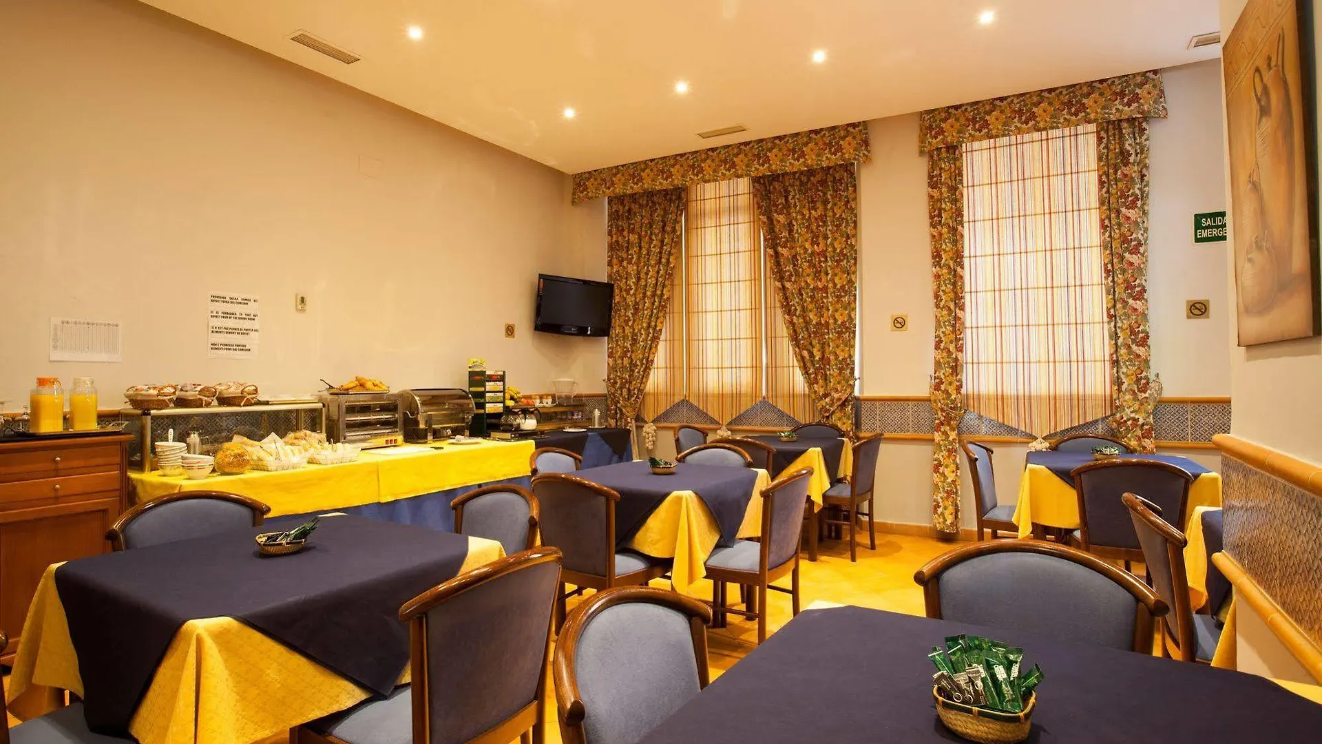 ***  Hotel Don Paco Малага Испания